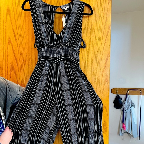 Ecote Urban Outfitters Jumpsuit - Picture 1 of 2